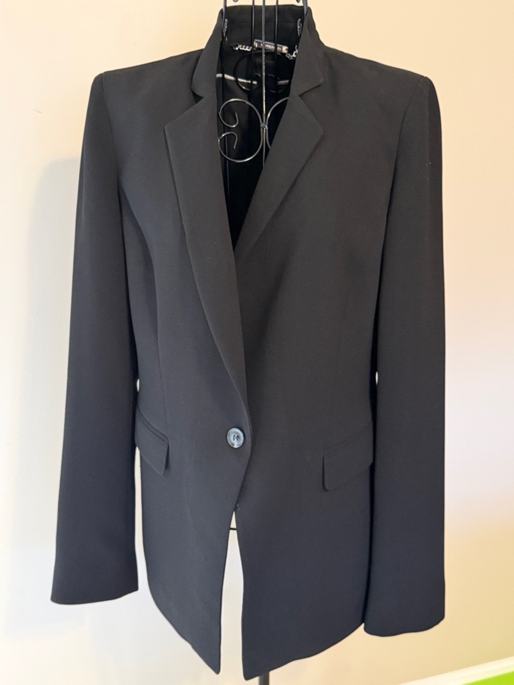 White House Black Market Black Single-Button Tailored Blazer